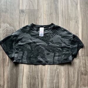 Gymshark Black and Gray Mesh T-Shirt